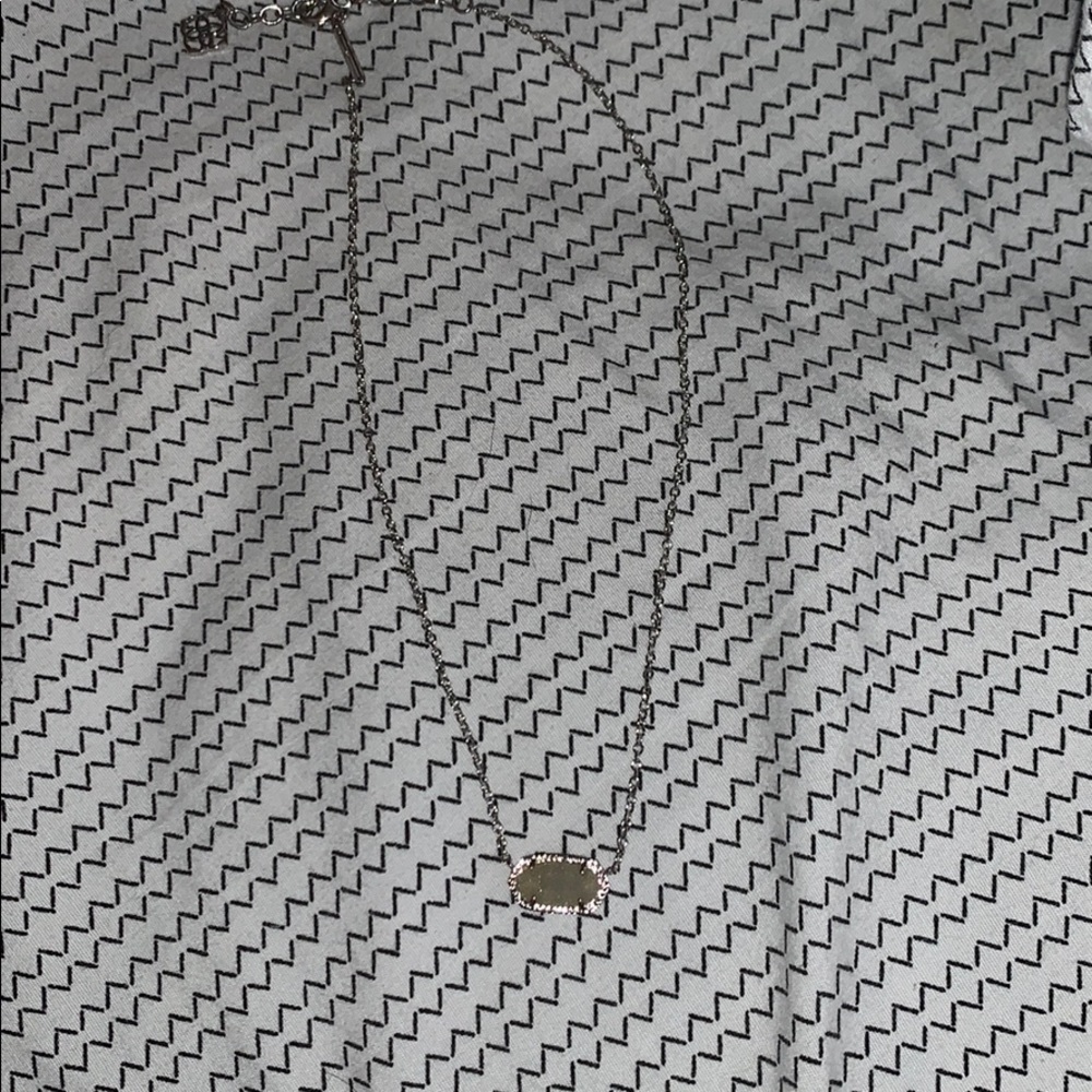 Kendra Scott Necklace